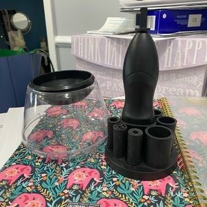 Makeup brush cleaner and dryer bowl